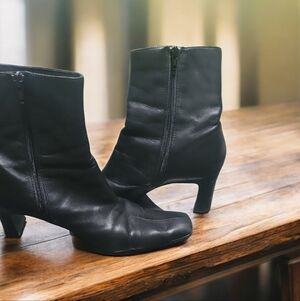 Jasmine Black Heeled Boots with Tapered Design